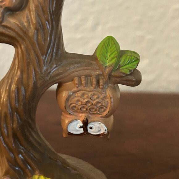 Vintage Hard Plastic Owl Figurine 3 Owls in Tree Hong Kong MCM - Picture 3 of 10